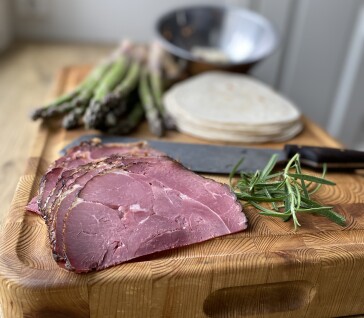 Rökt lamm / Savukaritsa image